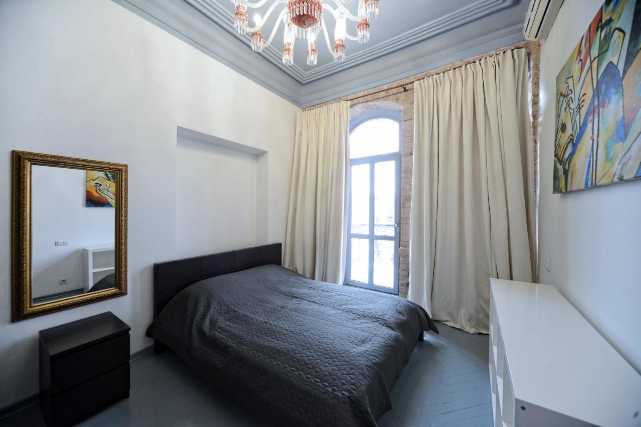 Artol Gorodetskogo Apartment Киев Екстериор снимка